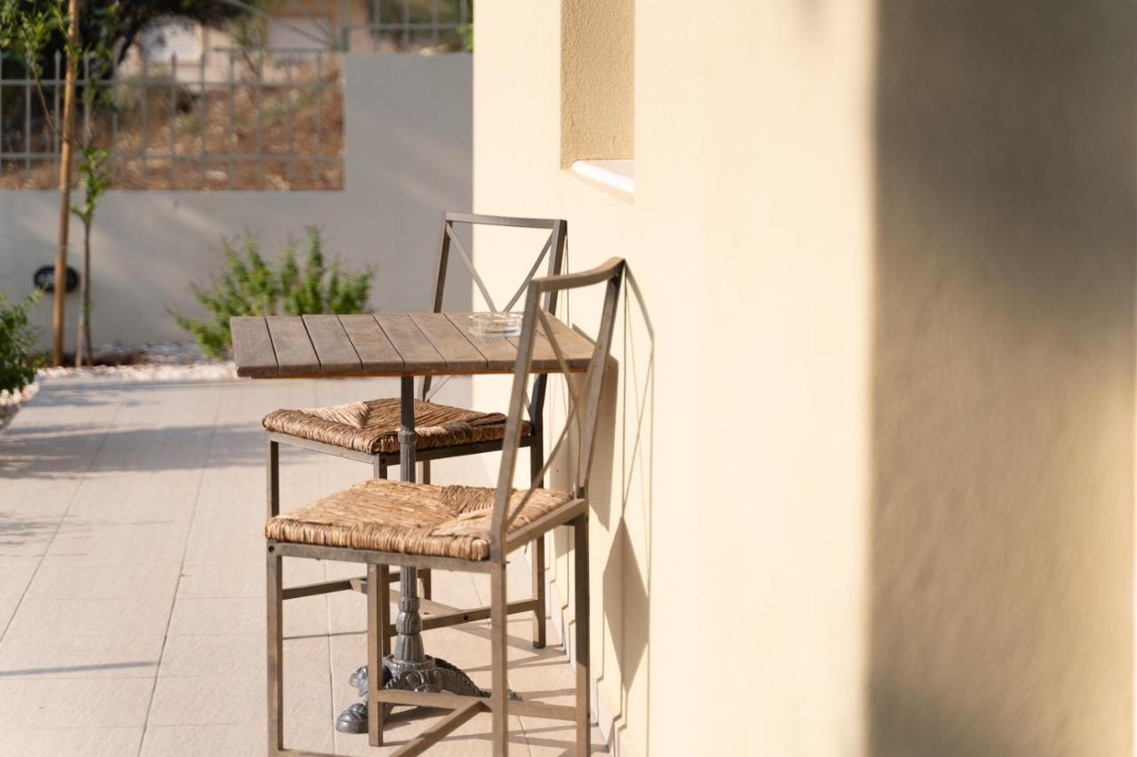 Mtc-Sfs Apartment By The Sea And Airport Pórto Ráfti Extérieur photo